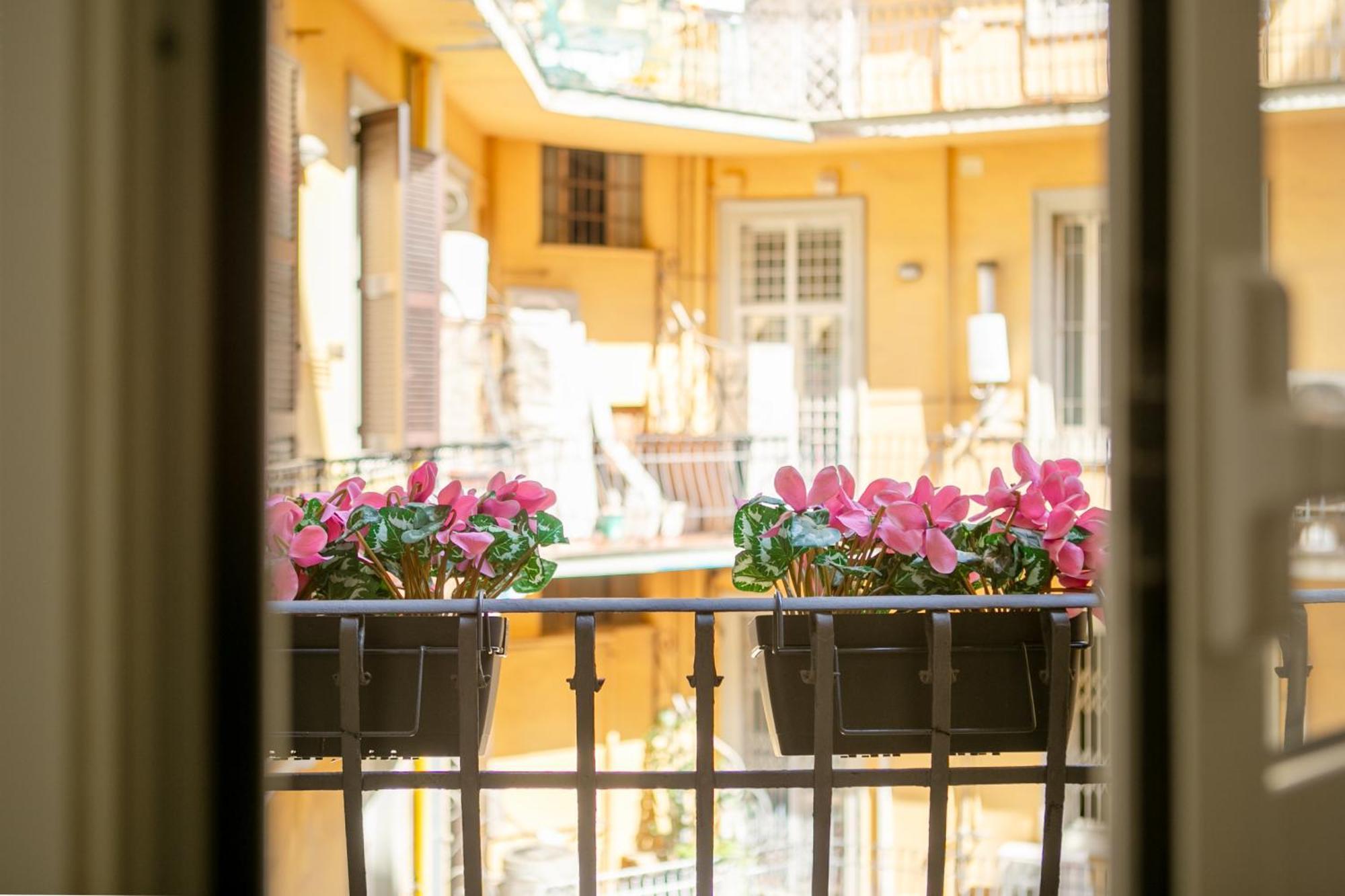 Parisi Apt Roma Dış mekan fotoğraf
